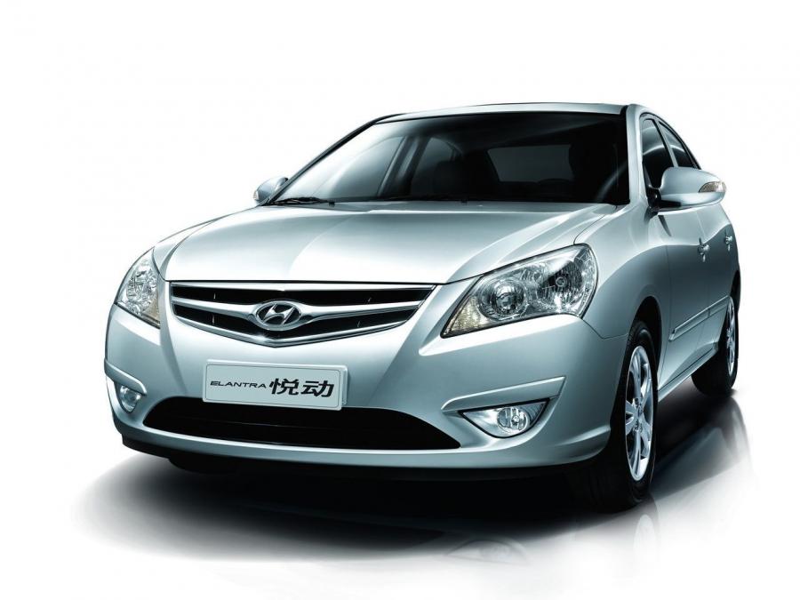  Hyundai Elantra Yue Dong 2008 года  (фото 8 из 10)